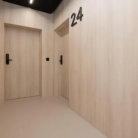 아파트 Przy Plazy Z Aneksem Kuchennym A 24 W Swinoujsciu 슈비노우이스쳬