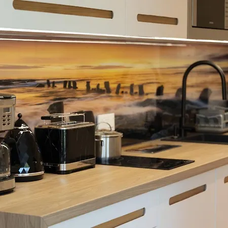 Przy Plazy Z Aneksem Kuchennym A 24 W Swinoujsciu * Świnoujście